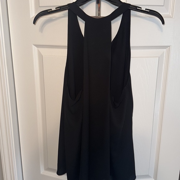 Loft Top - Picture 4 of 5